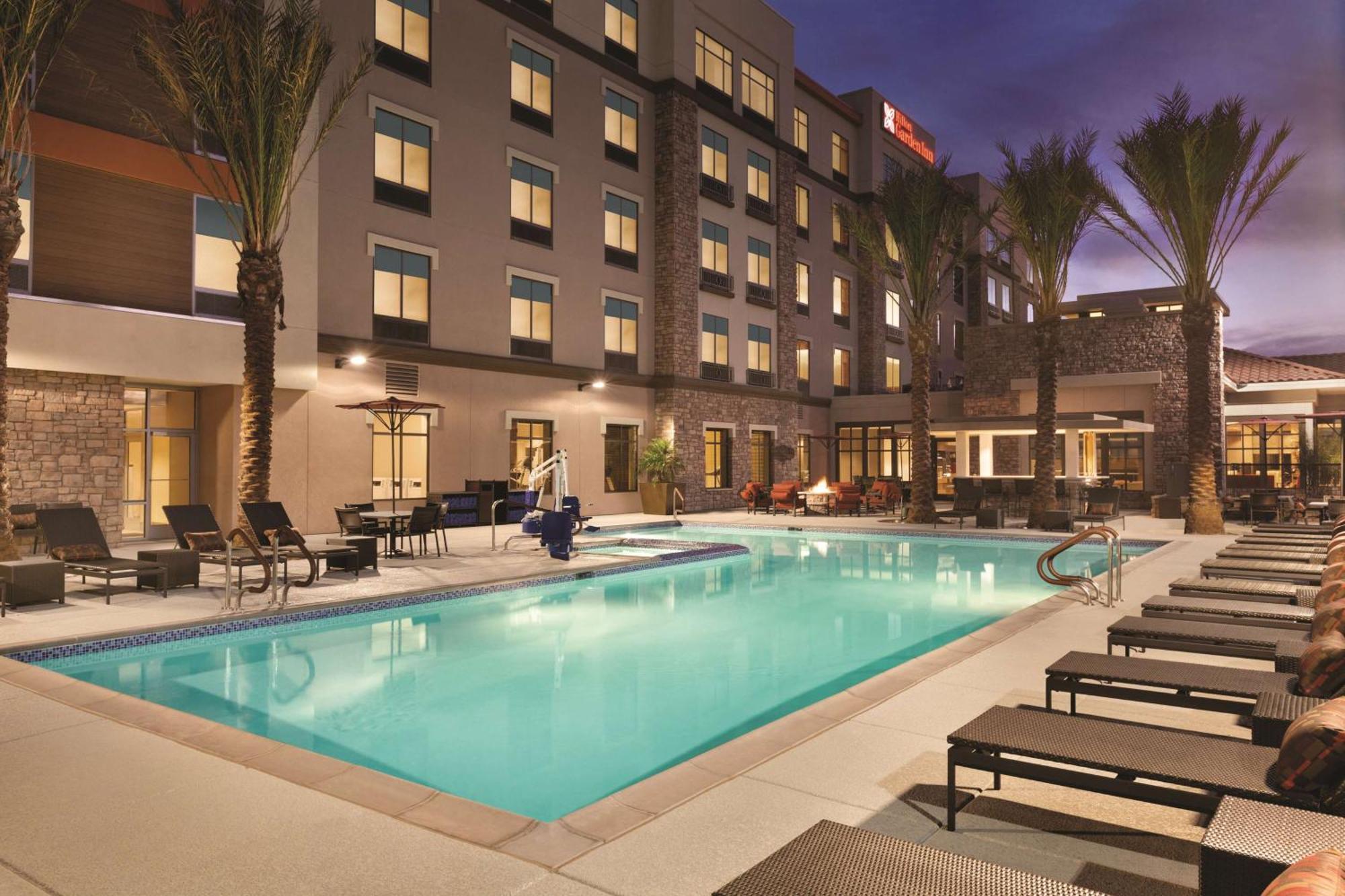 Hilton Garden Inn Phoenix-Tempe University Research Park, Az Екстер'єр фото